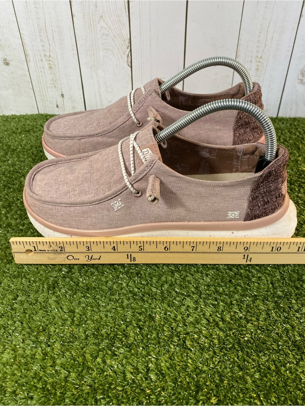 Hey Dude Wendy Peak Chambray Platform Shoes Women Size 10 Mauve Slip On Comfort - Picture 10 of 16